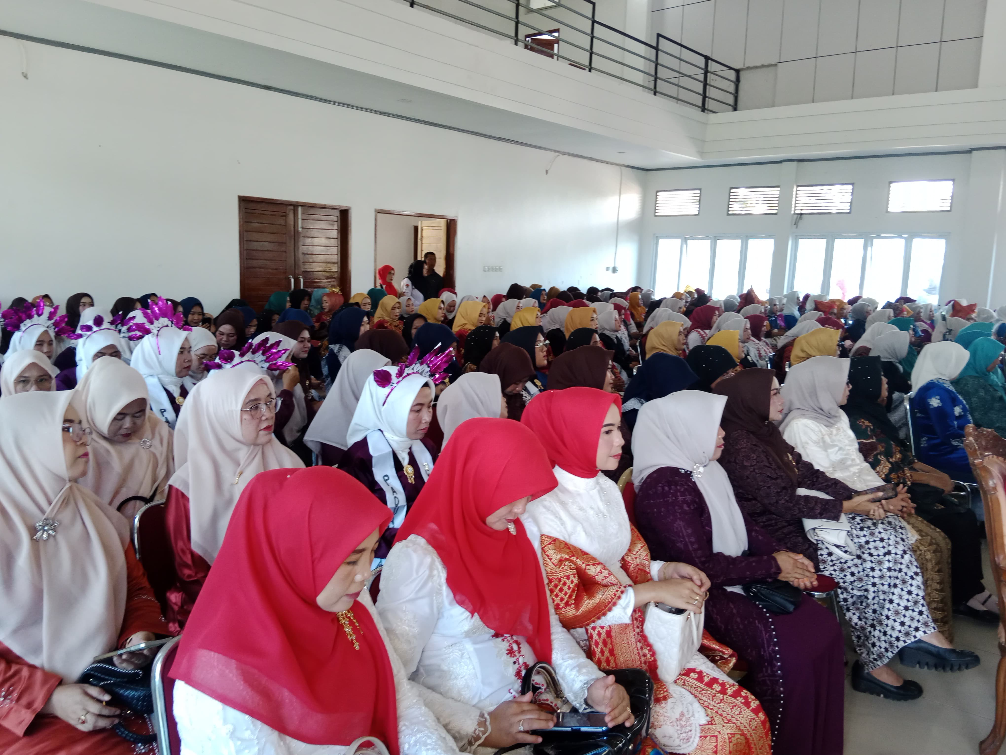 Meriahkan Hari Ibu, PKK Kabupaten Kaur Gelar Lomba Paduan Suara