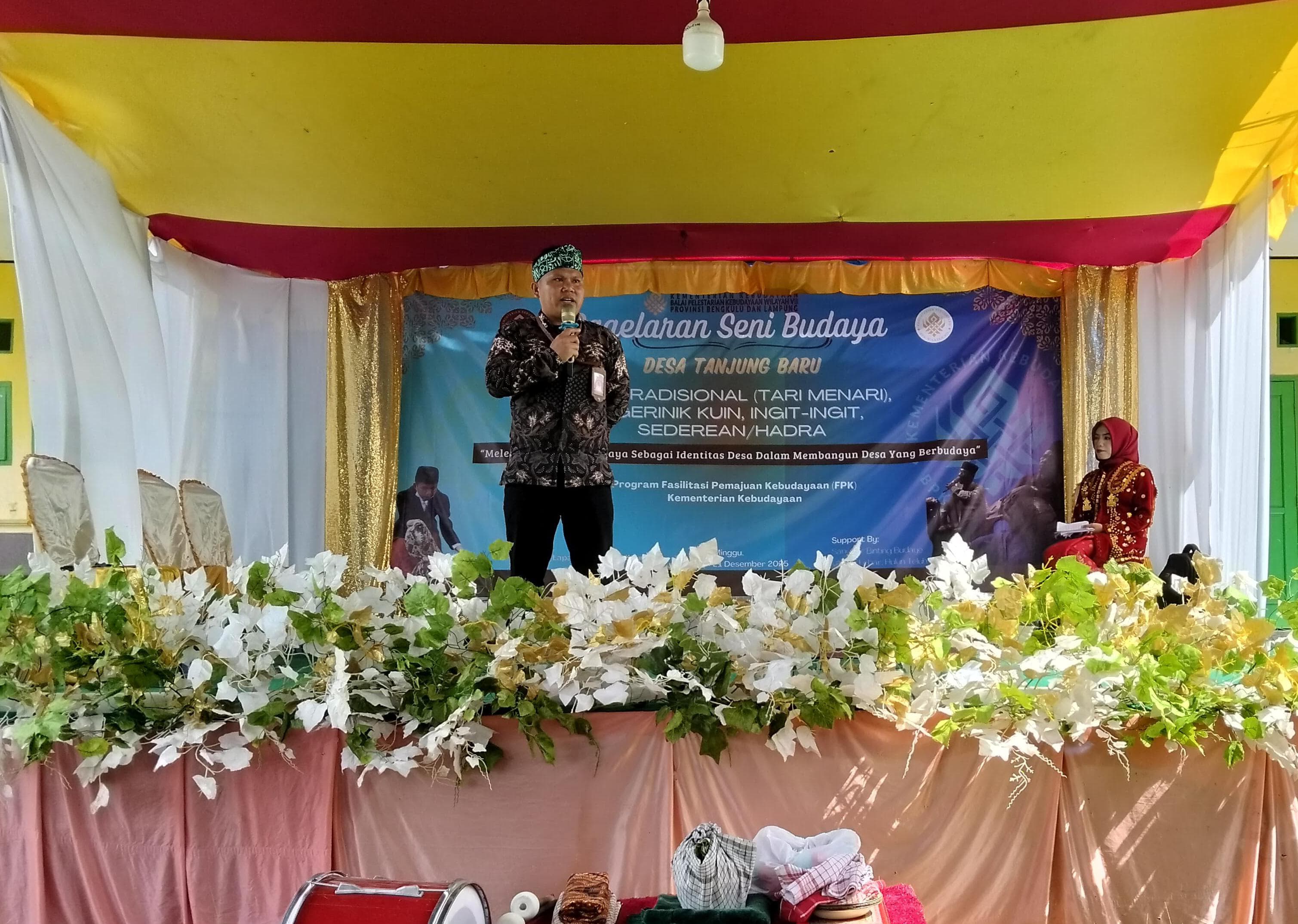 Desa Tanjung Baru Kaur Gelar Pagelaran Seni Budaya Tari Tradisional sangat Meriah