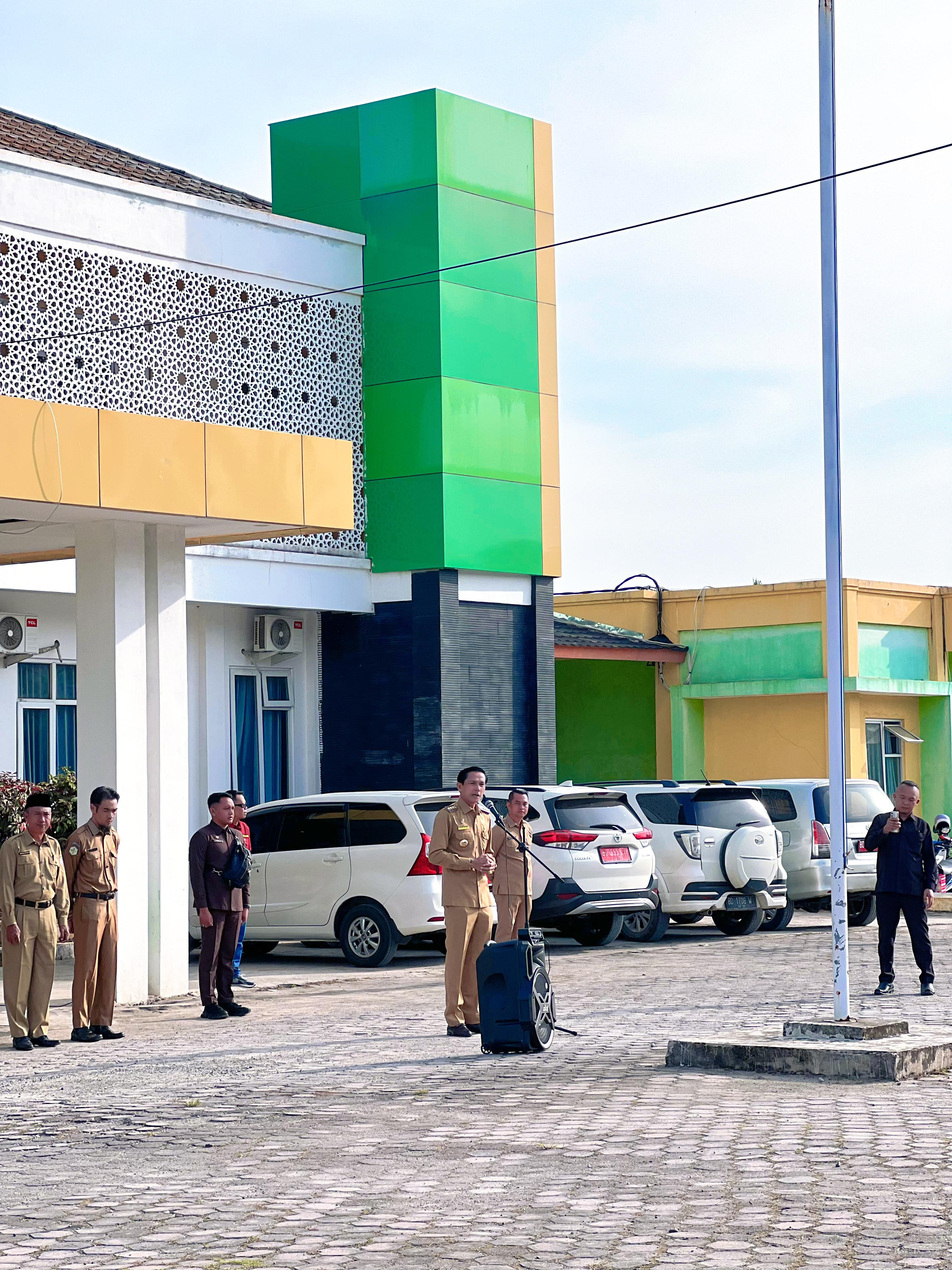 Bupati Gusril Pimpin Apel Mendadak di RSUD Kaur ; Tekankan Pelayanan Prima untuk Masyarakat