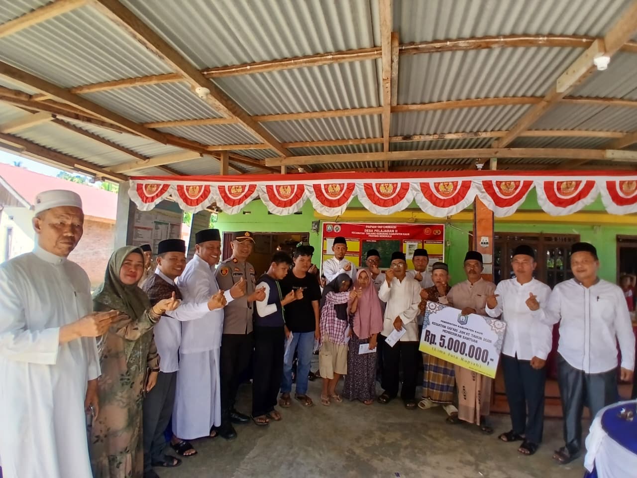 Safari Jumat Pemkab Kaur, 100 Anak Yatim dan Dhuafa Terima Santunan