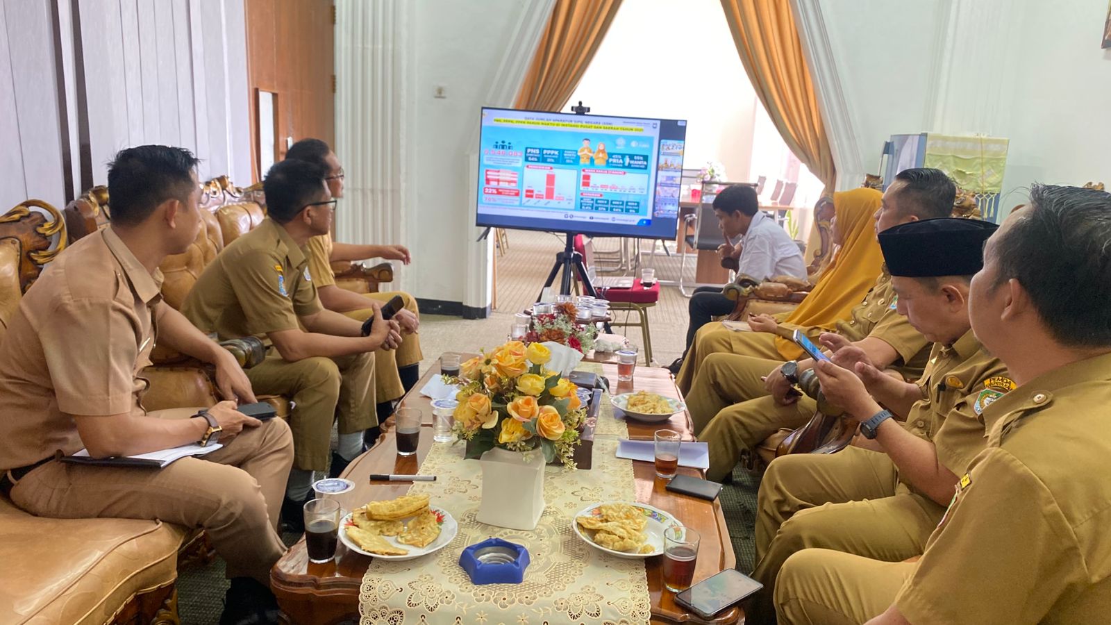 Mencari Solusi untuk Honorer dan PPPK ; Pemkab Kaur Ikuti Rapat Penting Komisi II DPR RI